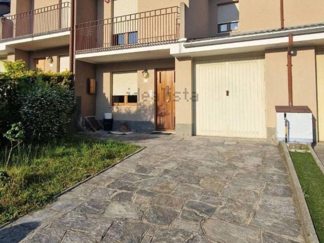 Villetta bifamiliare in vendita di 135 m² in Via Bernardo Vittone, 22