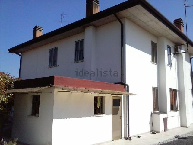 Villetta bifamiliare in vendita di 135 m² in Via Damiano Chiesa