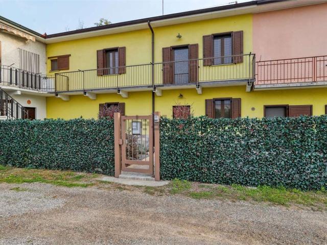 Villetta bifamiliare in vendita di 135 m² in Via delle Querce, 100