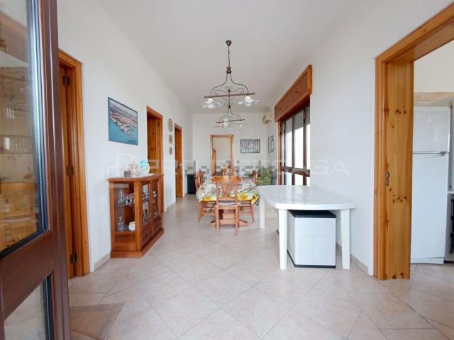 Villetta bifamiliare in vendita di 135 m² in Via Isonzo, 14