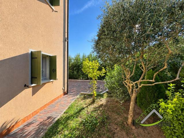 Villetta bifamiliare in vendita di 135 m²