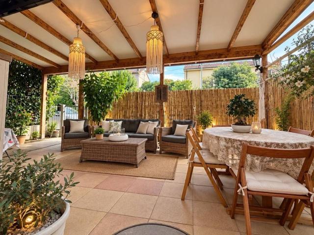 Villetta bifamiliare in vendita di 135 m²