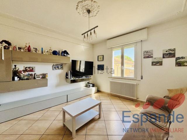 Villetta bifamiliare in vendita di 136 m² in Via Carlo Piancastelli, 13