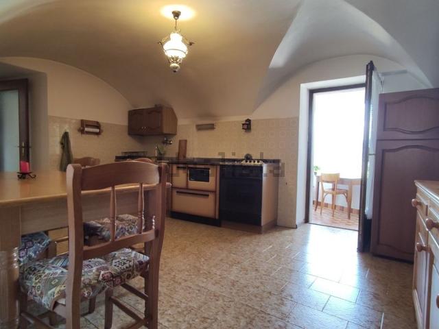 Villetta bifamiliare in vendita di 240 m² in Piazza Giuseppe Verdi, 2