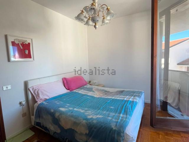 Villetta bifamiliare in vendita di 240 m² in Via Paolo Nani