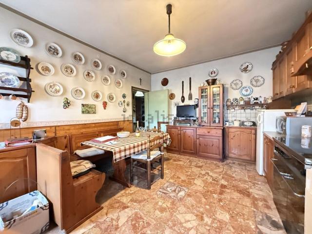 Villetta bifamiliare in vendita di 240 m² in Via Risere Vecchie, 5