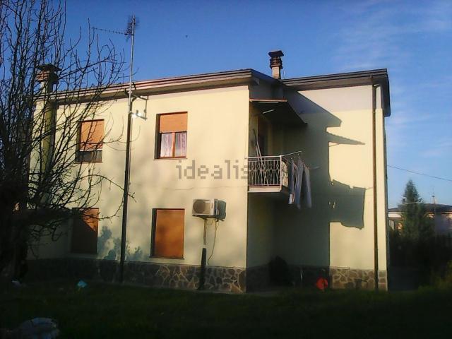 Villetta bifamiliare in vendita di 240 m² in Via Santina, 20