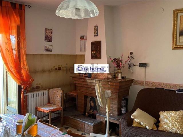 Villetta bifamiliare in vendita di 240 m²