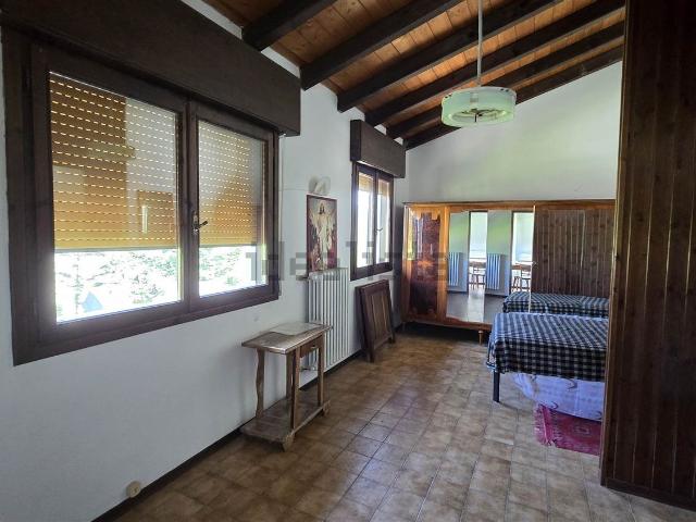 Villetta bifamiliare in vendita di 240 m²