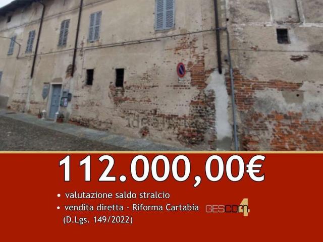 Villetta bifamiliare in vendita di 242 m² in Via Roma