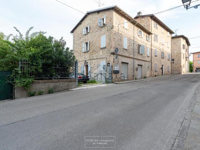 Villetta bifamiliare in vendita di 248 m² in Via Antonio Gramsci, 47