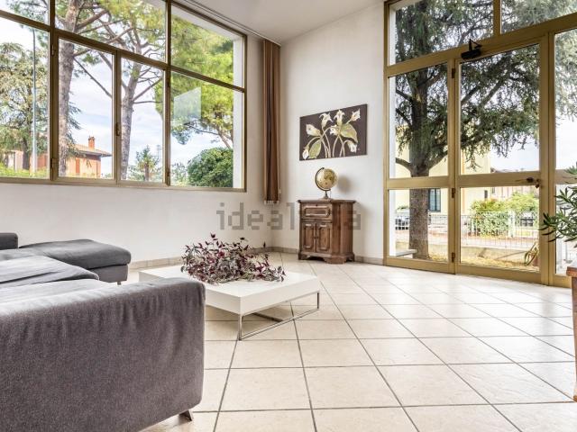 Villetta bifamiliare in vendita di 249 m² in Via Pasquala
