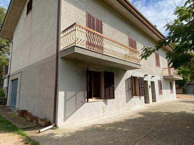 Villetta bifamiliare in vendita di 250 m² in Contrada Gaglianello, 1