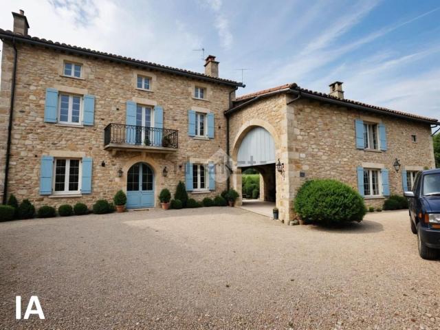 Villetta bifamiliare in vendita di 250 m² in Località Copermio, 113