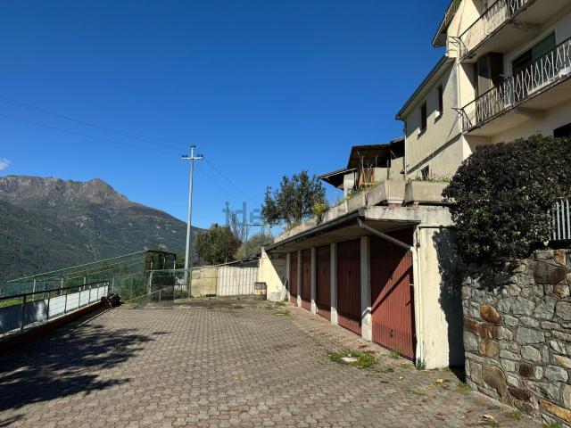 Villetta bifamiliare in vendita di 250 m² in Vicolo Santa Marta, 23