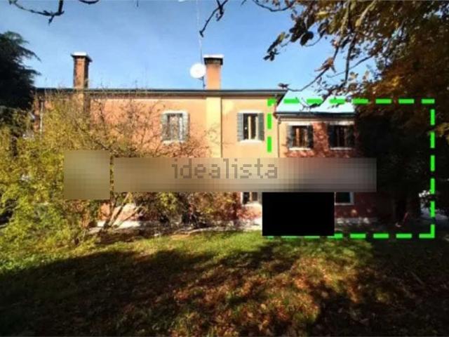 Villetta bifamiliare in vendita di 250 m² in Via Castellana