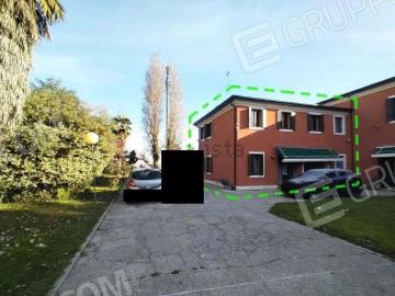 Villetta bifamiliare in vendita di 250 m² in Via Castellana, 50