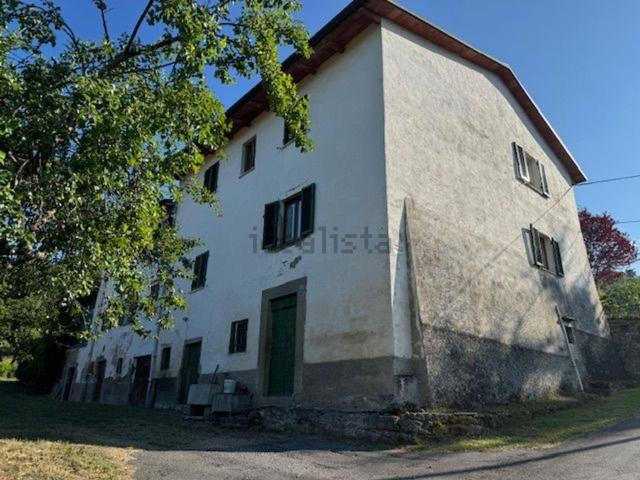 Villetta bifamiliare in vendita di 250 m² in Via della Torre e Tartiglia, 16