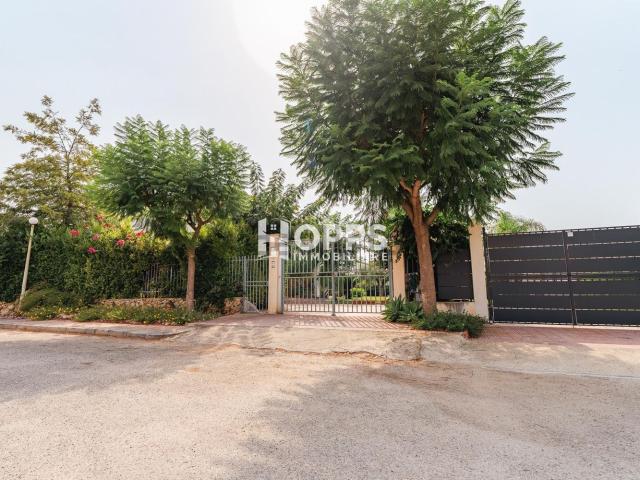 Villetta bifamiliare in vendita di 250 m² in Via Gorgia, 10