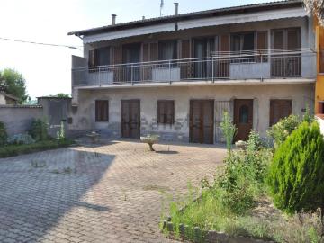 Villetta bifamiliare in vendita di 250 m² in Via maestra, 50