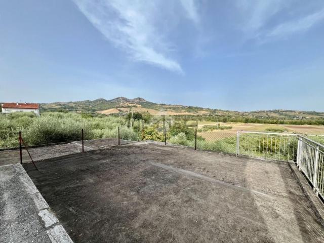Villetta bifamiliare in vendita di 250 m² in Via Ponte