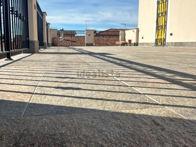 Villetta bifamiliare in vendita di 250 m² in Via Romana Ovest, 55