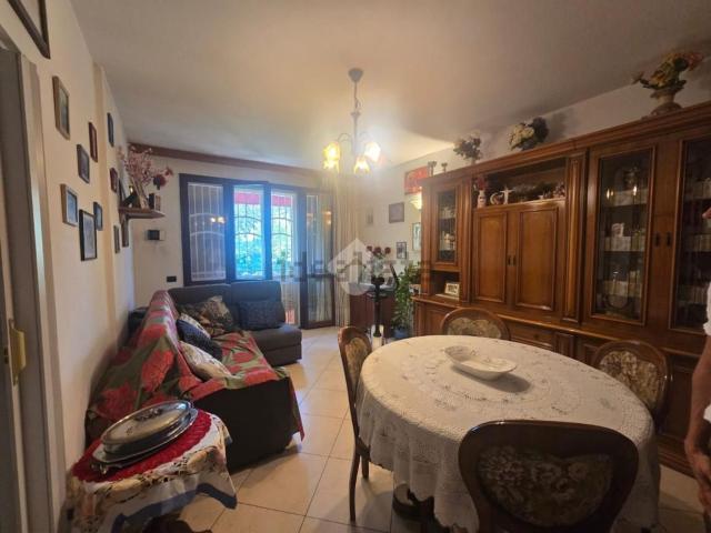 Villetta bifamiliare in vendita di 250 m²