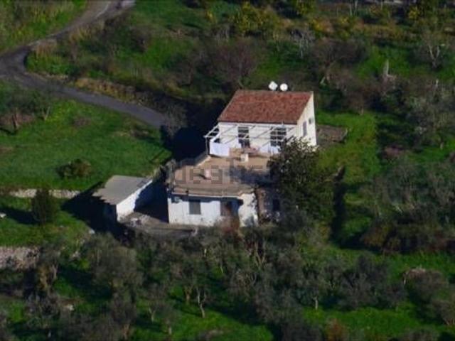 Villetta bifamiliare in vendita di 250 m²