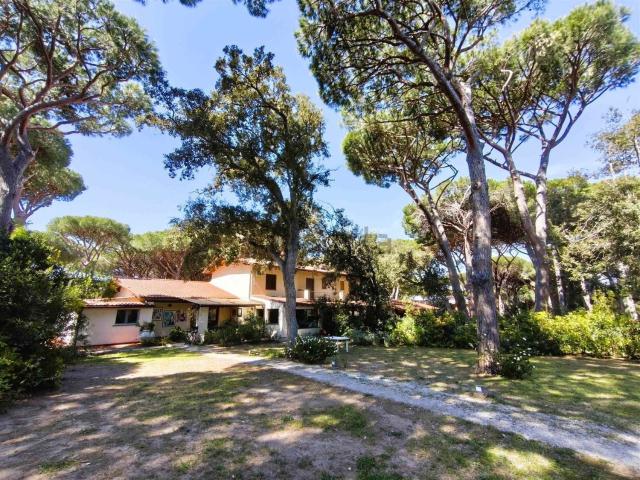 Villetta bifamiliare in vendita di 250 m²