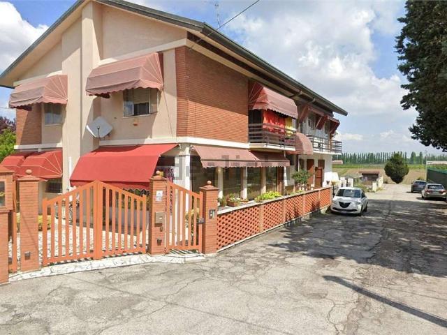 Villetta bifamiliare in vendita di 250 m²