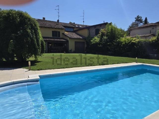 Villetta bifamiliare in vendita di 250 m²
