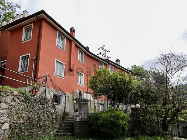 Villetta bifamiliare in vendita di 251 m²