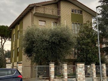 Villetta bifamiliare in vendita di 254 m² in Via Don Luigi Sturzo