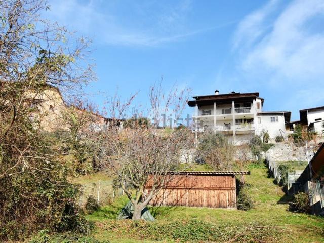 Villetta bifamiliare in vendita di 255 m² in Via Borghetto, 6