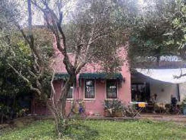 Villetta bifamiliare in vendita di 256 m² in Via Penghe, 18