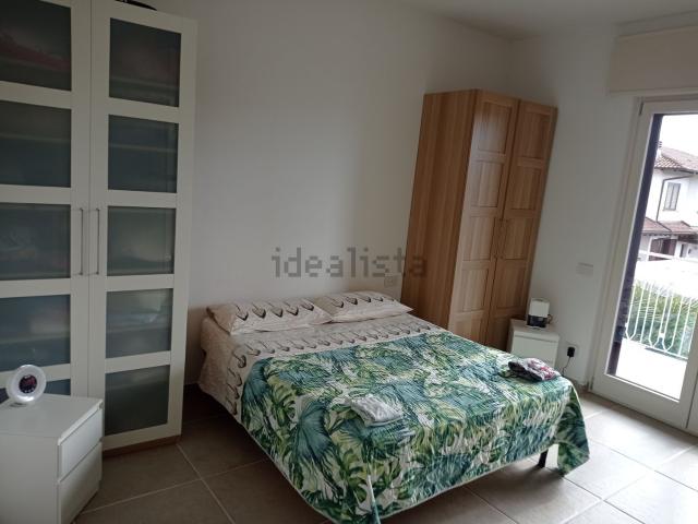 Villetta bifamiliare in vendita di 260 m² in Strada Comunale per Samarate