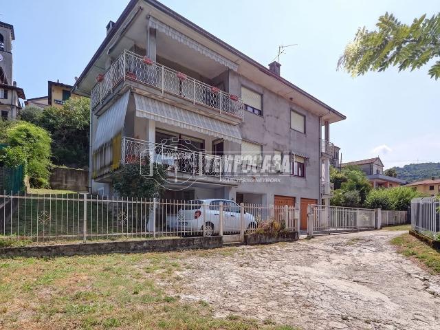 Villetta bifamiliare in vendita di 260 m² in Via Copelli, 7