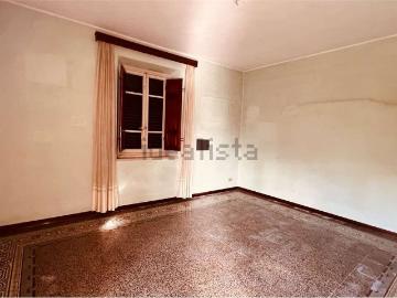 Villetta bifamiliare in vendita di 260 m² in Via delle Ville, 493