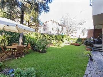 Villetta bifamiliare in vendita di 260 m² in Via Gorizia