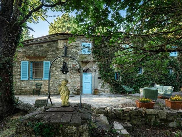 Villetta bifamiliare in vendita di 260 m² in Via San Clemente, 6