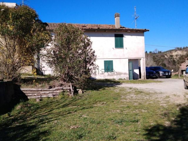 Villetta bifamiliare in vendita di 260 m² in Via San Regolo