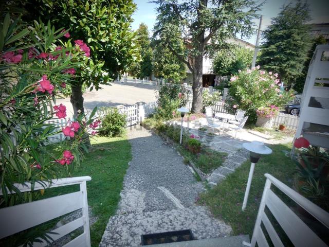 Villetta bifamiliare in vendita di 260 m² in Viale della Repubblica