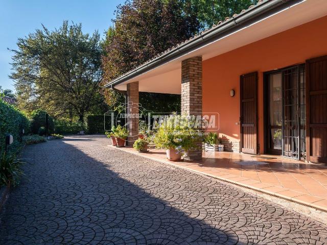 Villetta bifamiliare in vendita di 260 m²