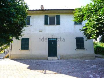 Villetta bifamiliare in vendita di 260 m²