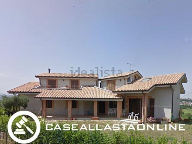 Villetta bifamiliare in vendita di 264 m² in Contrada Larciano