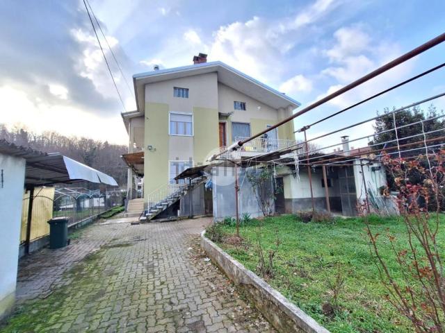Villetta bifamiliare in vendita di 266 m² in Vicolo Pio, 6