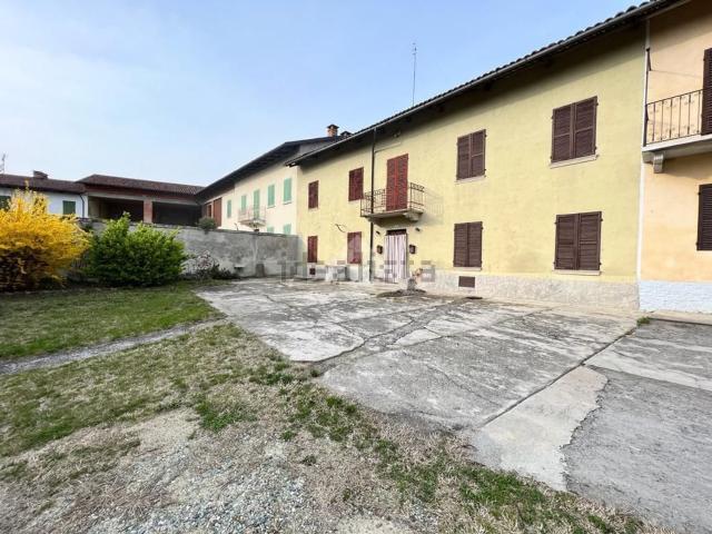 Villetta bifamiliare in vendita di 268 m² in Via della Vittoria, 1