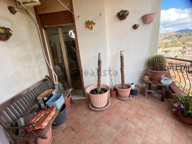 Villetta bifamiliare in vendita di 270 m² in Via Catara Lettieri, 50