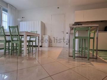 Villetta bifamiliare in vendita di 270 m² in Via G.Capponi