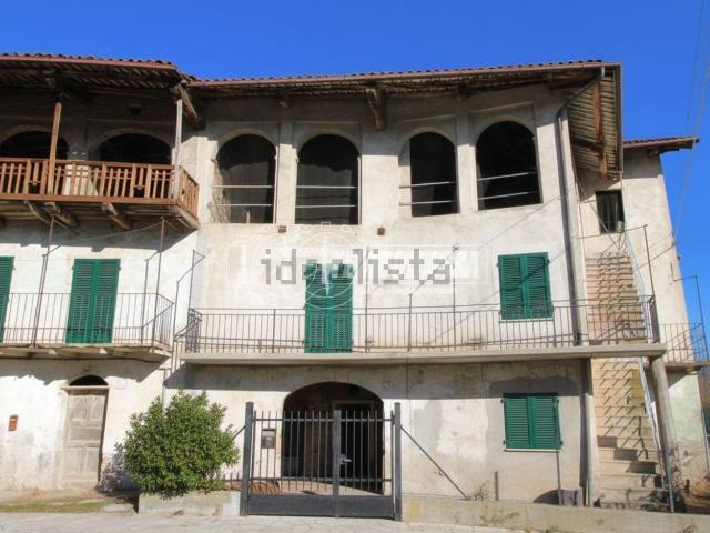 Villetta bifamiliare in vendita di 270 m² in Via Marconi, 71